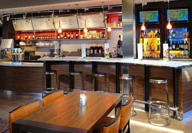 คอร์ตยาร์ด บาย แมริออท ชิคาโก วอคีแกน/เกอร์นี Hotel ร้านอาหาร รูปภาพ