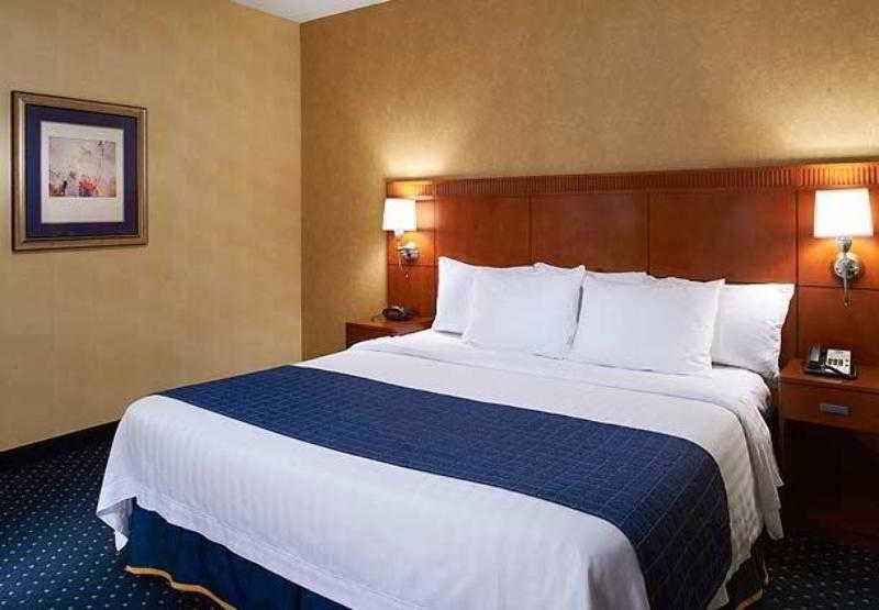 คอร์ตยาร์ด บาย แมริออท ชิคาโก วอคีแกน/เกอร์นี Hotel ห้อง รูปภาพ